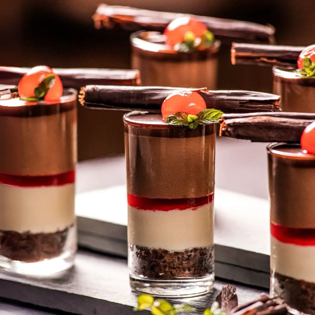 Postres para Mesa Dulce: Muffins, Cupcakes, Macarons, Postres en Shots y Monoporciones